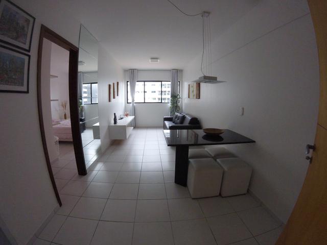 Quarta e sala a 50 metros da praia