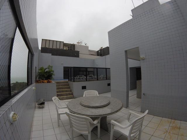 Quarta e sala a 50 metros da praia - Foto 8