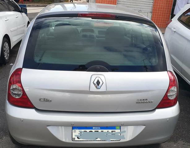 Clio 2010. 11.800