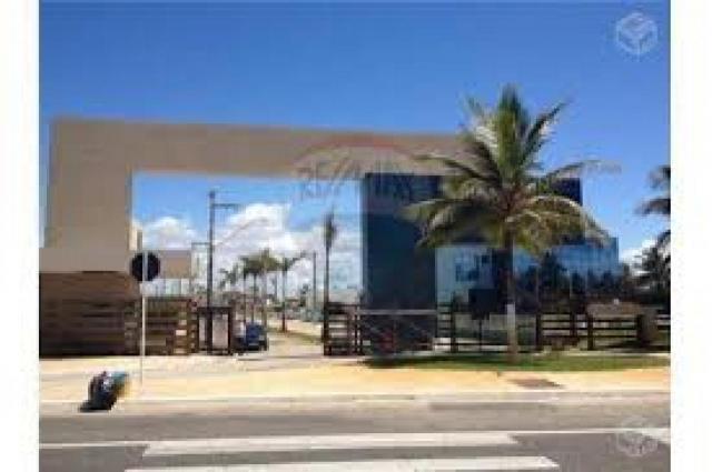 Excelente lote no condomínio Lago Paranoá, próximo a praia e o rio, com uma área be...