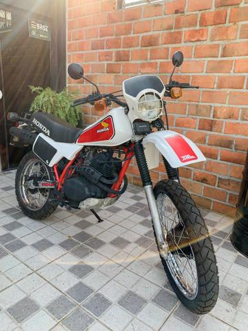 Honda - XL 250 - 1983 10 vezes de 700 no cartão
