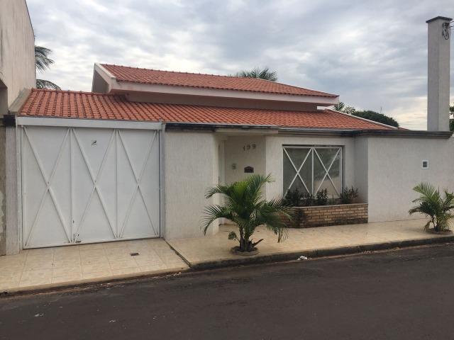 Linda Casa em Sales-SP