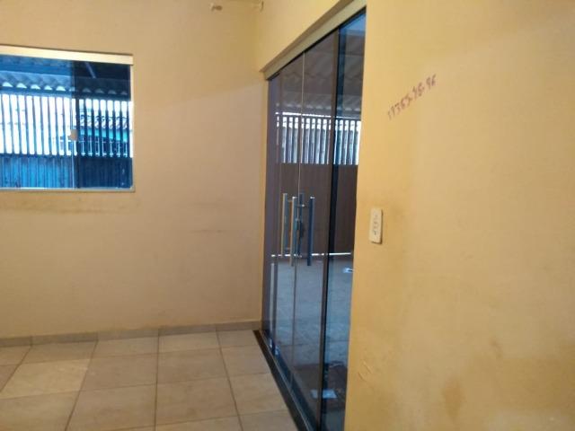 Samir Veras vende linda casa na laje na 208 de Santa Maria só 178 mil - Foto 6