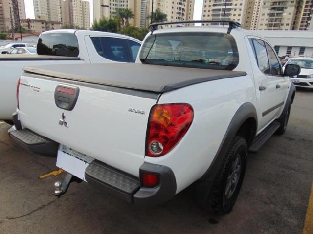 MITSUBISHI L200 OUTDOOR 3.2 4X4 CD 16V 2016 - Foto 3