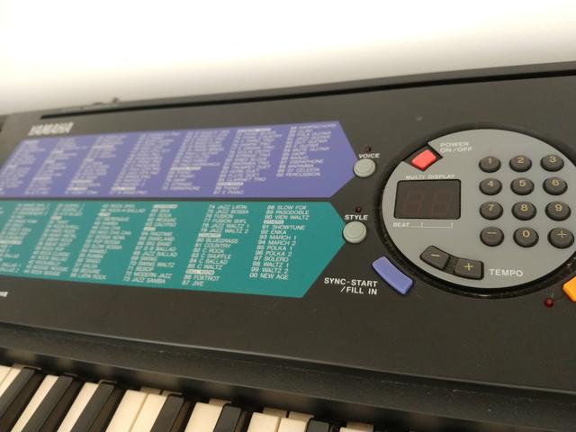 Teclado Yamaha - Clássico - Foto 4