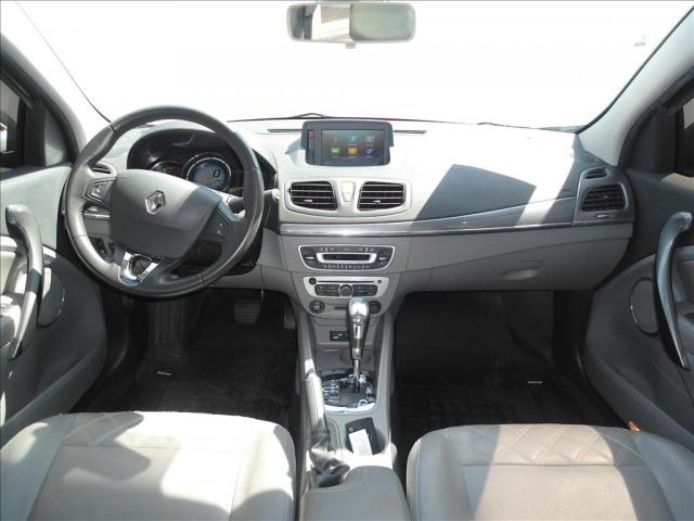 RENAULT FLUENCE 2.0 PRIVILÉGE 16V FLEX 4P AUTOMÁTICO - Foto 2