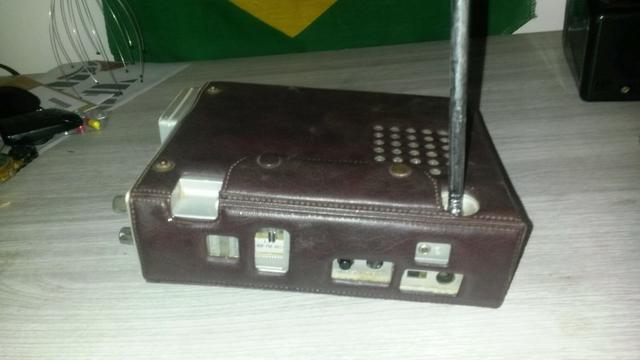 Mini tv preto/branco e rádio - Foto 2