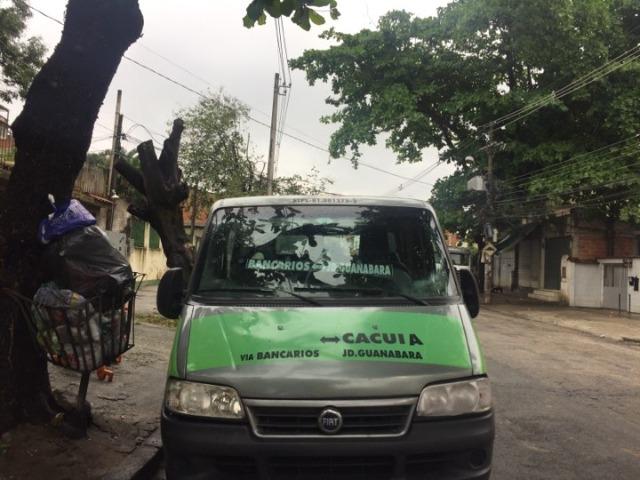 Vendo ou Troco Van Ano 2010 Fiat Ducato ( Passageiros) - Foto 2