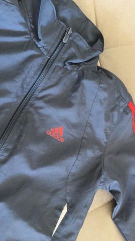 Casaco de tecido impermeável - Marca Adidas - original e importado - Tamanho 8 anos - Foto 2