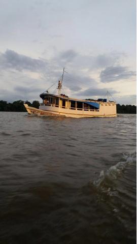 Barco 60 toneladas