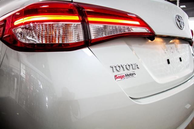 TOYOTA YARIS SEDAN XLS AT 19/20 - Foto 7