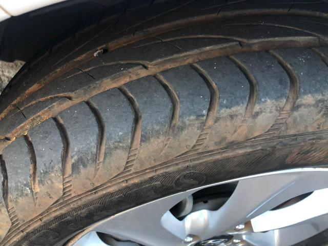 Vendo ou troco hb20 confort 1.6 - Foto 10