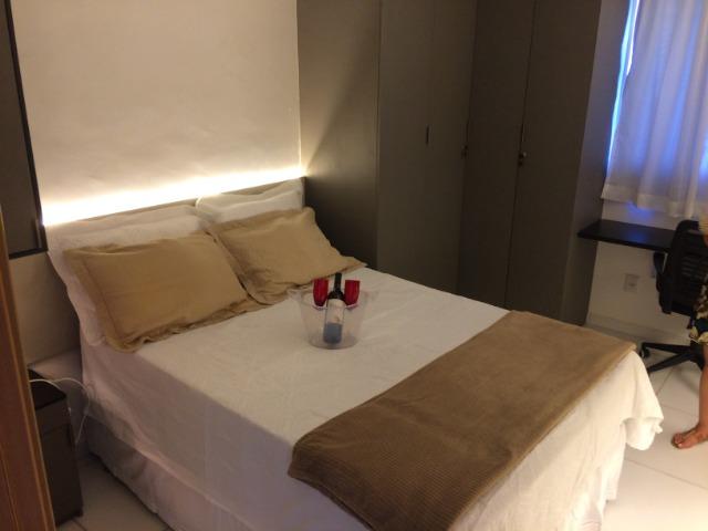 Apartamento Quarto e Sala com vista para o mar de Pajuçara. - Foto 16