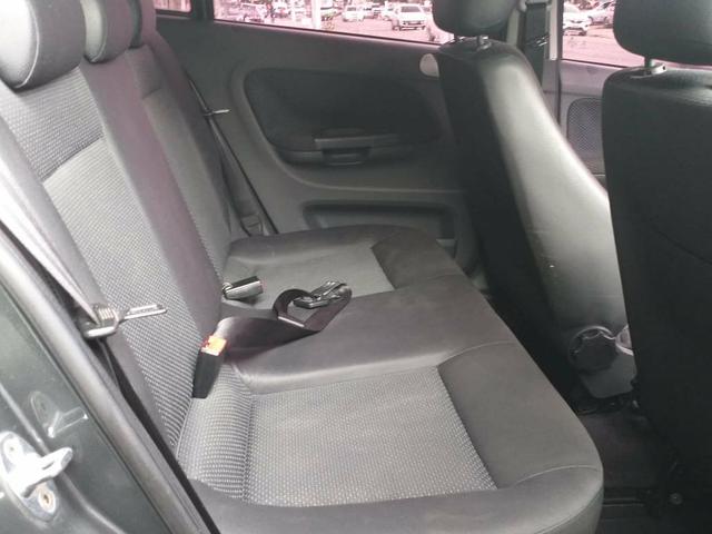 VW Voyage 1.0 2015 é Na World Car - Foto 8