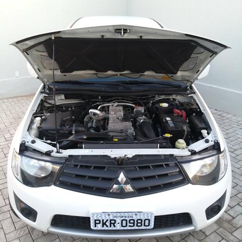 Triton GL 4x4 diesel manual 2018 - Foto 7