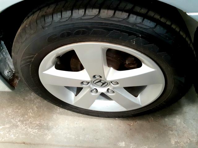 Honda Civic 1.8 LXS, Automático, 09/10 - Foto 8