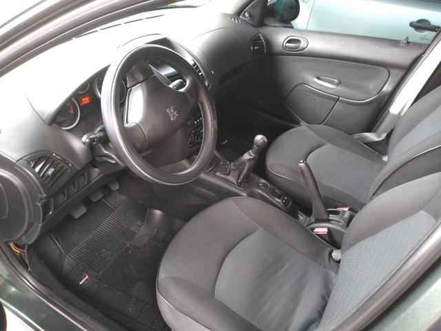 Peugeot 207 1.4 aceito troca - Foto 5