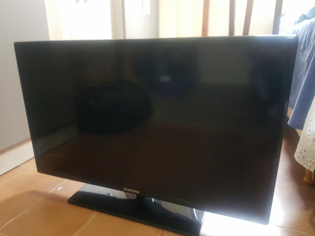 TV Samsung lcd - Foto 3