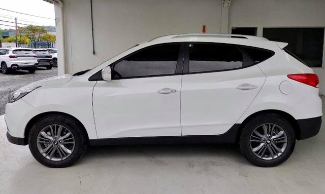 HYUNDAI IX35 GL 2020 COM 19 MIL KM RODADO