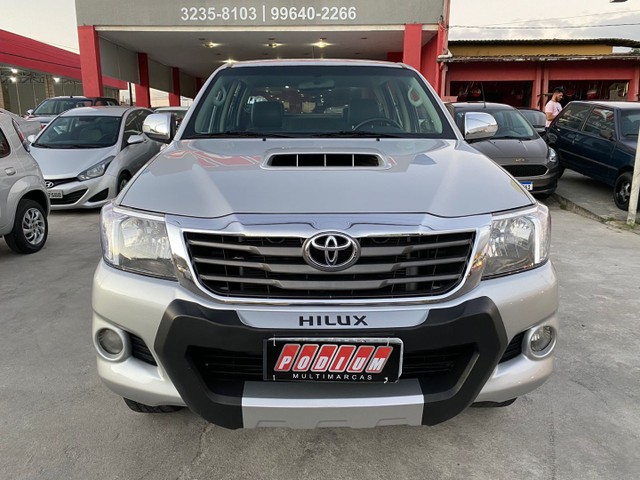 HILUX SRV 2013 TOP DE LINHA C/97MIL ROD