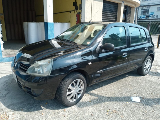 RENAULT CLIO 2010