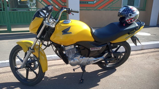 VENDO TITAN MIX CONPLETINHA TOP EM DIAS