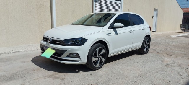 VENDO VW POLO 2018.