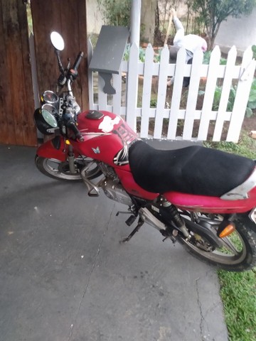 MOTO SUZUKI YES