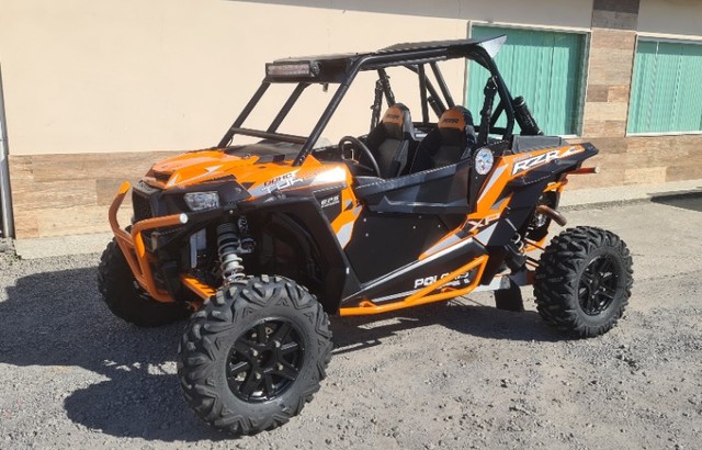 UTV POLARIS RZR 1000 XP TURBO 4X4