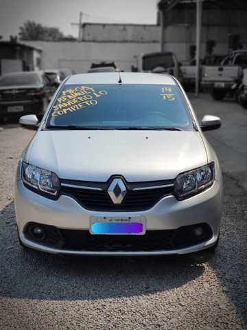 SANDERO COMPLETO
