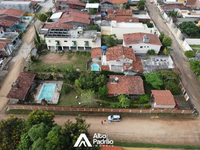 Casa para aluguel possui 900 metros quadrados com 3 quartos em Santana - Gravatá - PE