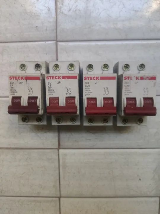 Disjuntores bifásico Steck 