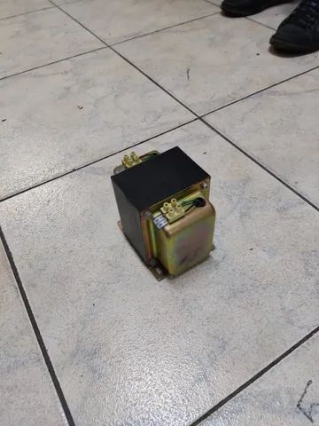 Transformador Universal 300va 220v/127v 60hz - Foto 2