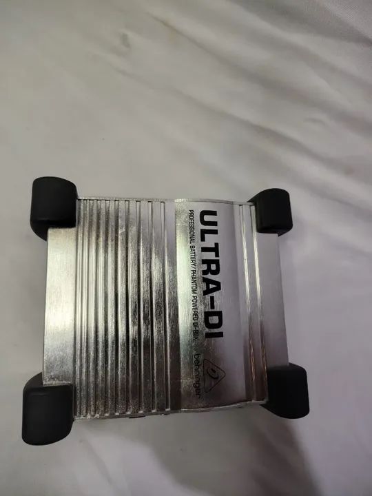Direct box Behringer Ultra-DI-100