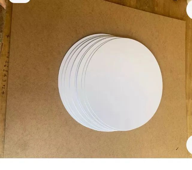 Placa redonda material resistente 