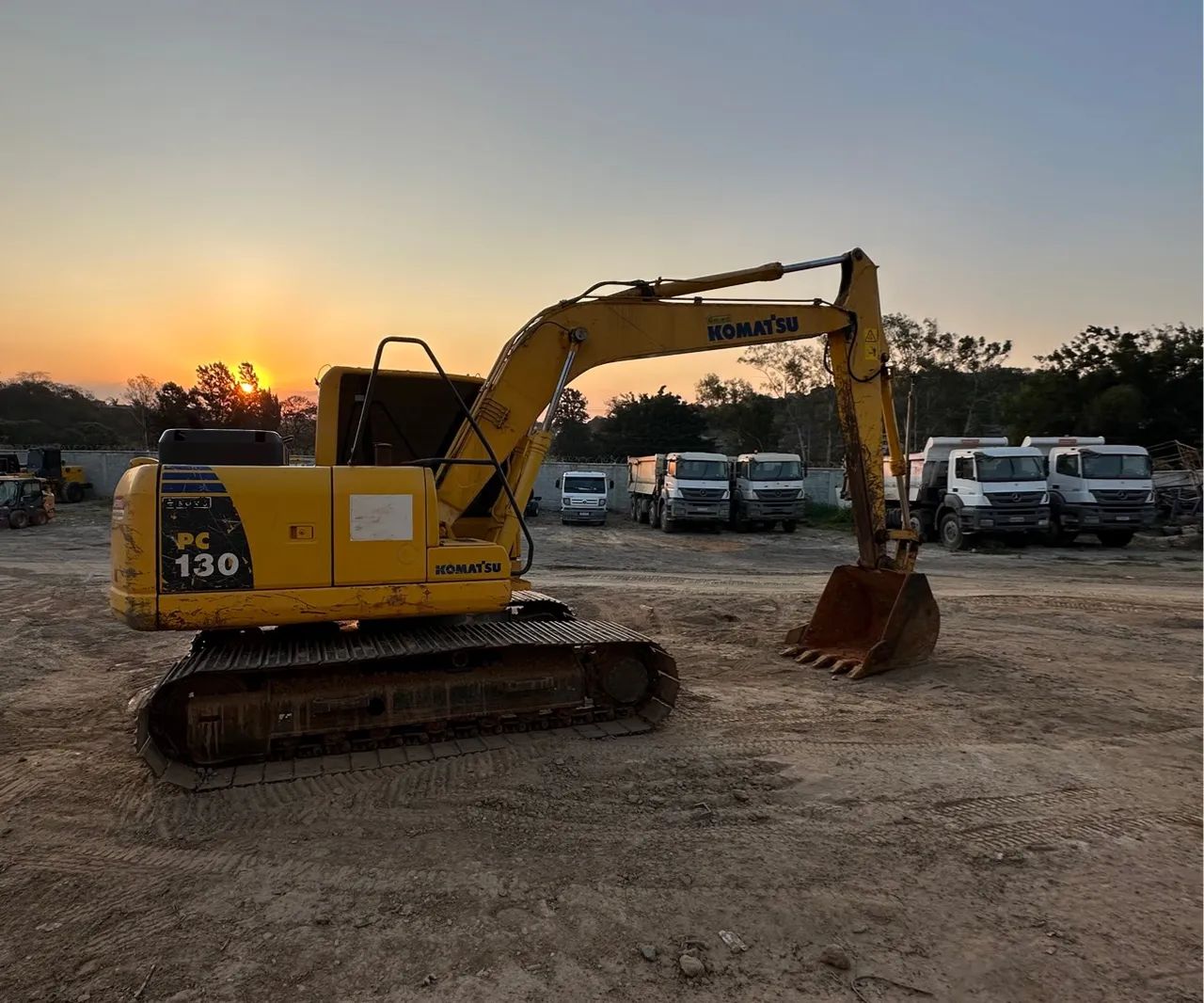 Escavadeira Komatsu PC 130 2019 - Foto 4