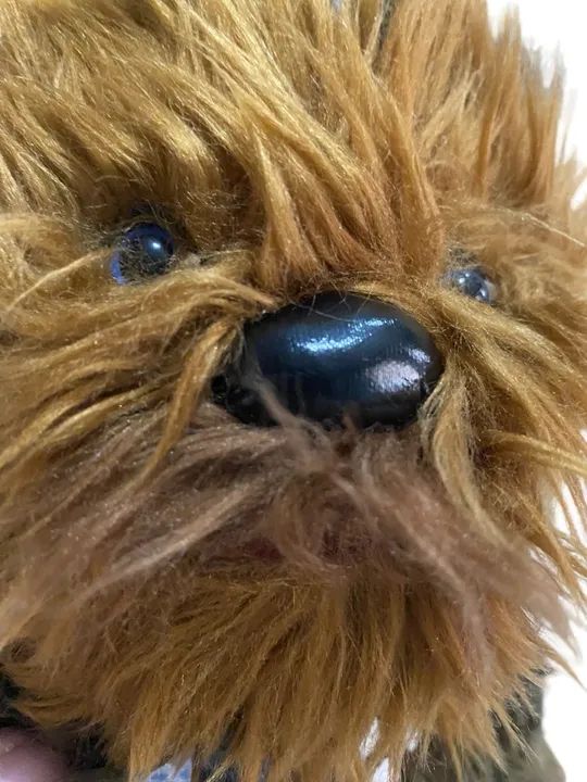 Pelúcia Original Chewbacca com Efeito sonoro - Disney  - Foto 5