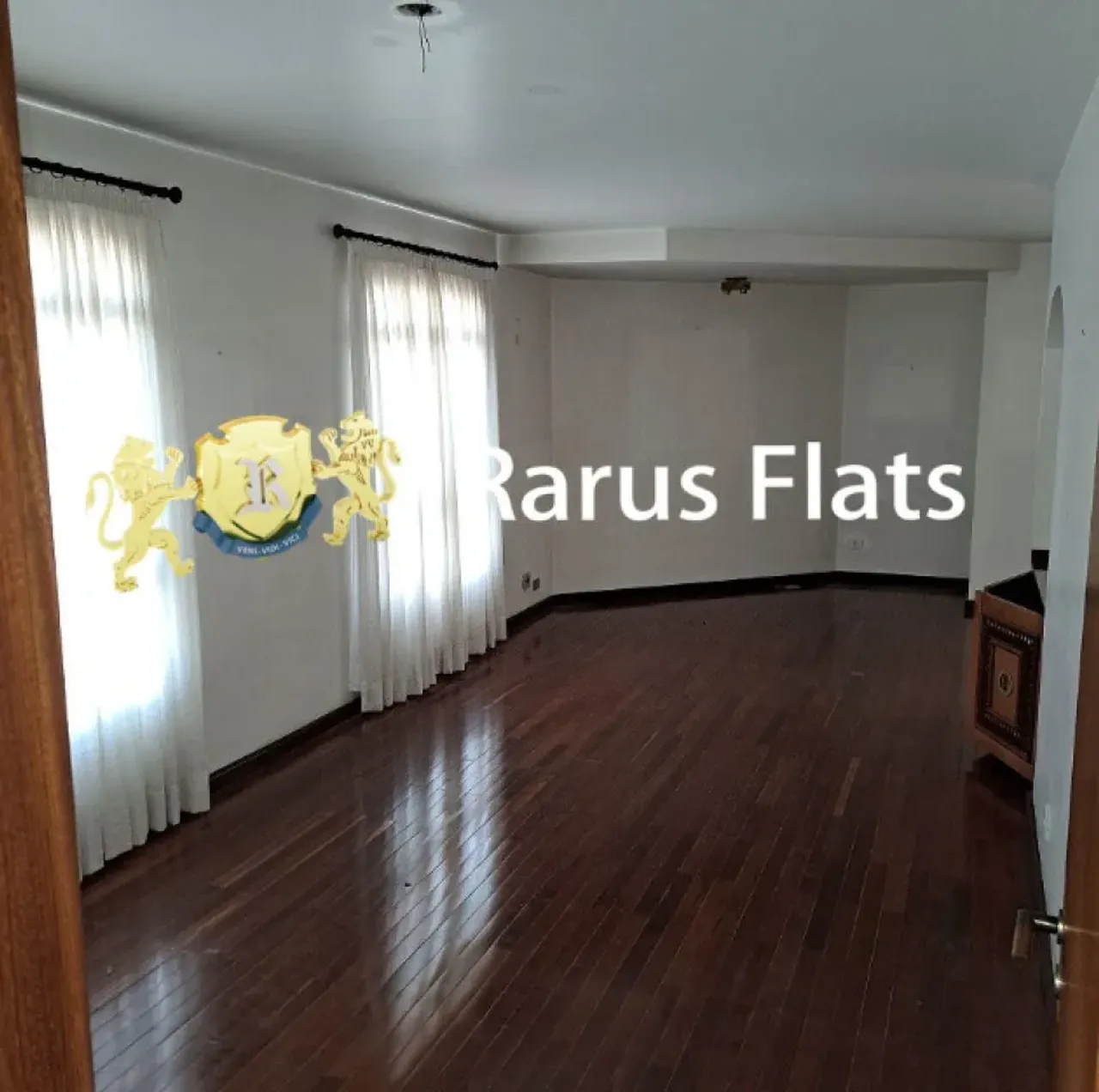 Flat para venda com 4 dormitórios - Edifício Recanto do Parque