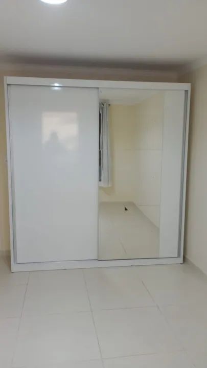 guarda roupa de casal 100% MDF com espelho - Foto 2