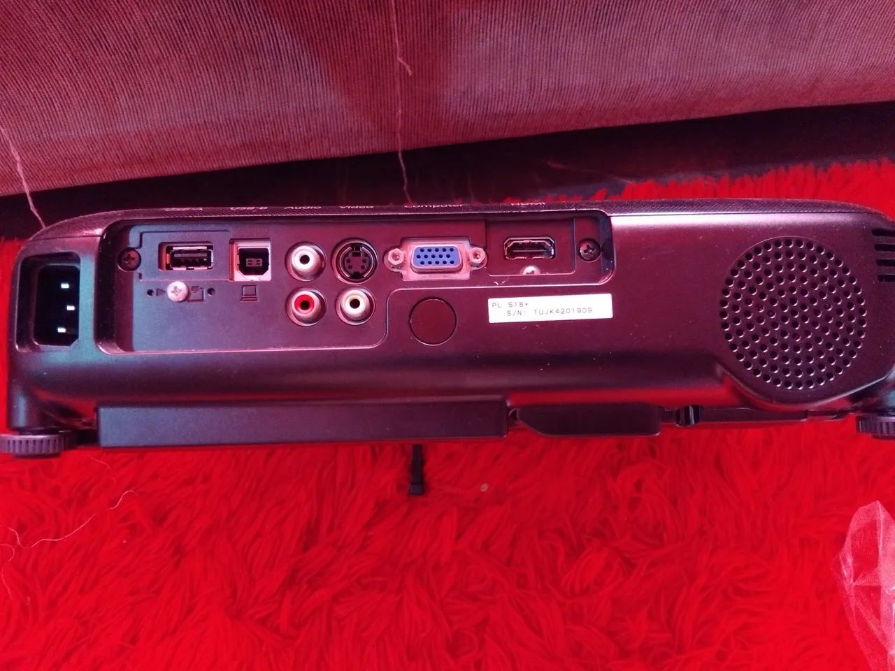 Vendo Dois projetor epson s18+ e um s20 powerlite - Foto 3