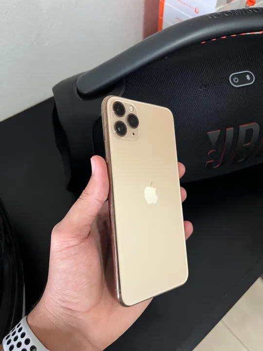 iPhone 11 Pro Max 256gb Dourado Impecável