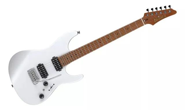Ibanez Prestige AZ2402-PWF Pearl White Flat com case