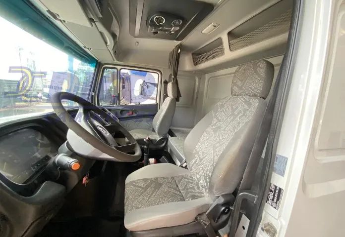 MB/Atron 1635S 2014 - Foto 5