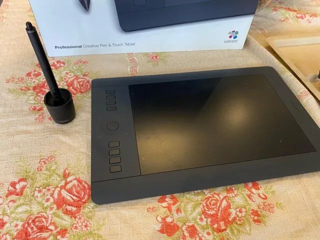 Wacom Intuos Pro Medium PTH-651/K (Mesa Digitalizadora