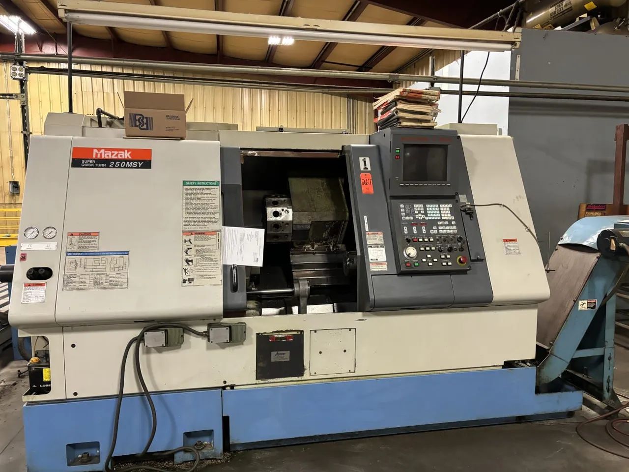 VENDO TORNO CNC MAZAK SQT250MSY ANO 1988