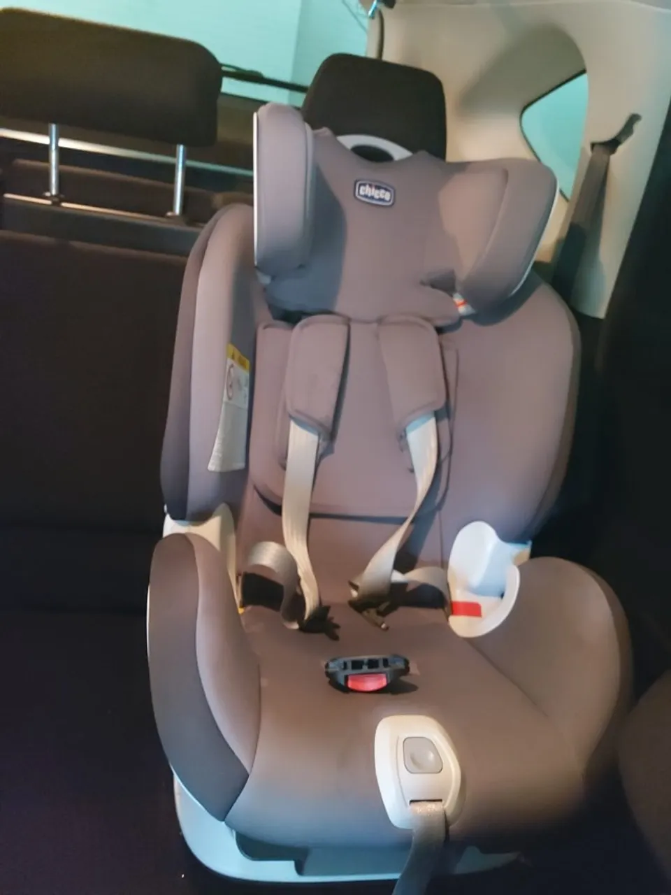 CADEIRINHA CHICCO ISOFIX