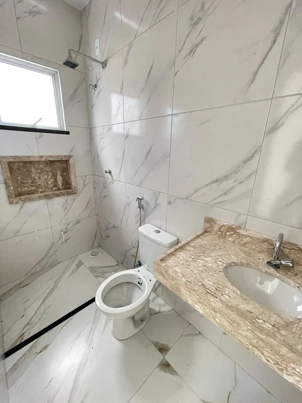 CL*Imóvel para venda possui 103 metros quadrados com 3 quartos em Parque Havai - Eusébio - - Foto 3