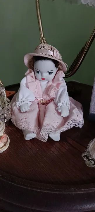 Boneca de Porcelana Antiga - Foto 2