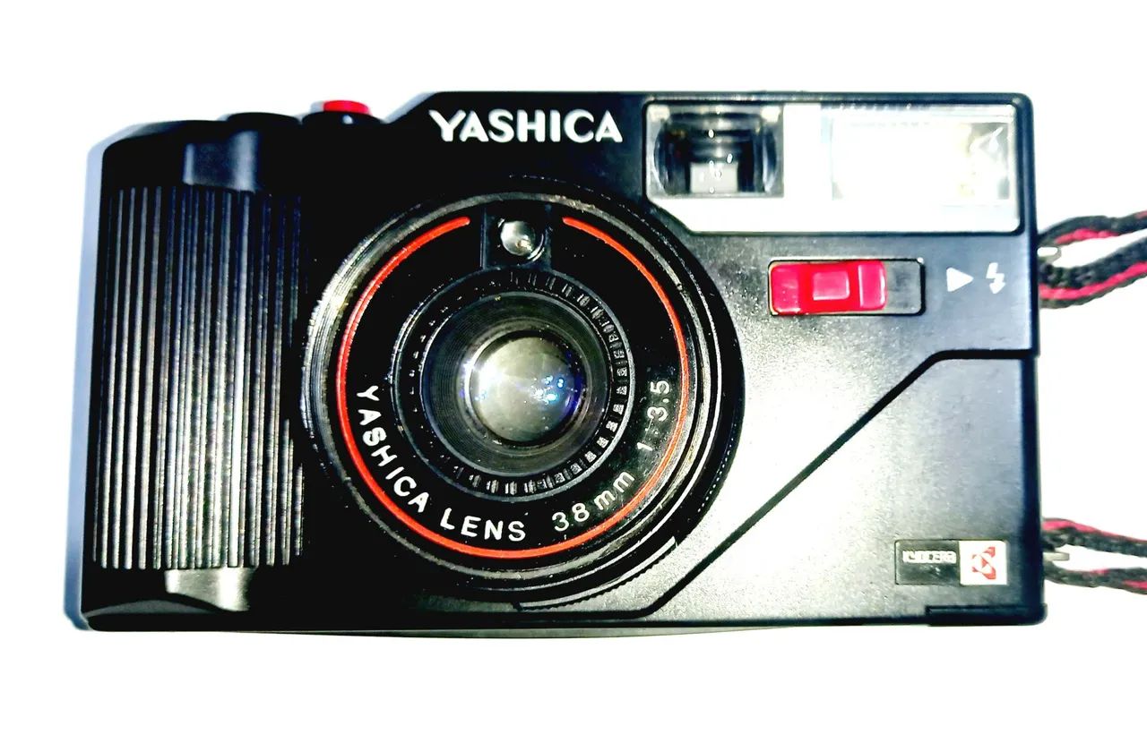 Câmera Fotográfica Analógica Yashica MF-3 SUPER - Funcionando, Excelente Estado