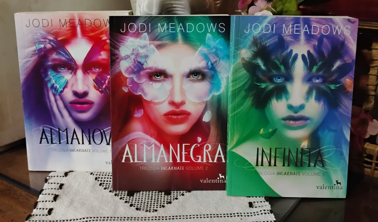 Trilogia Incarnate - Almano, Almanegra e Infinita